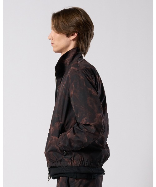 wjk(ダヴルジェイケイ)の「puckering track jacket(ブルゾン・メンズ・ライトグレー/ブラック/ブラック系その他・SMALL/MEDIUM/LARGE/X-LARGE)」の7枚目の写真