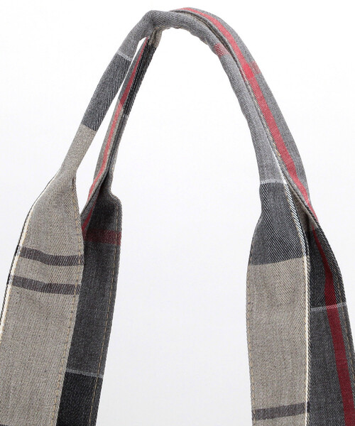 Barbour（バブアー）の「Barbour/バブアー BARBOUR TELFIELD TARTAN TOTE BAG（トートバッグ・メンズ・オリーブ・ONE SIZE）」の6枚目の写真