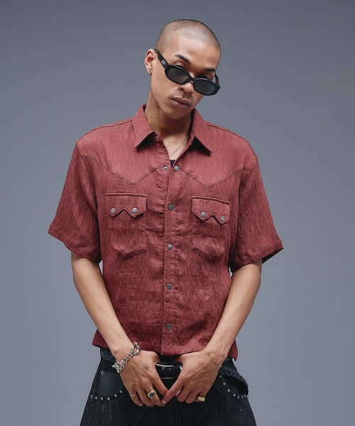 ANDER HUNK(アンダーハンク)の「W-Pocket Metal Button SS Shirt /WポケットメタルボタンSSシャツ(シャツ/ブラウス・メンズ・ブラウン/パープル/ブラック・SMALL/MEDIUM/LARGE)」の2枚目の写真