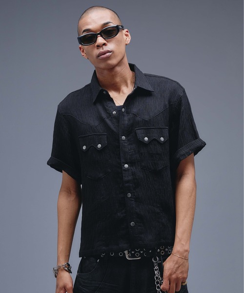 ANDER HUNK(アンダーハンク)の「W-Pocket Metal Button SS Shirt /WポケットメタルボタンSSシャツ(シャツ/ブラウス・メンズ・ブラウン/パープル/ブラック・SMALL/MEDIUM/LARGE)」の1枚目の写真