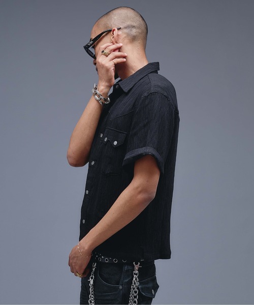 ANDER HUNK(アンダーハンク)の「W-Pocket Metal Button SS Shirt /WポケットメタルボタンSSシャツ(シャツ/ブラウス・メンズ・ブラウン/パープル/ブラック・SMALL/MEDIUM/LARGE)」の6枚目の写真