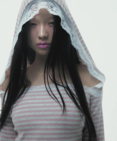 neith.（ネイス）の「neith./ネイス/Veil Border Tops（Tシャツ/カットソー・レディース・ピンク/ブラック・F）」の10枚目の写真