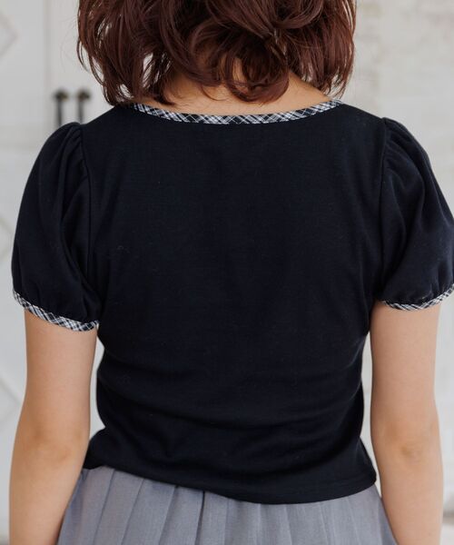 ems excite(エムズエキサイト)の「チェックパイピングTシャツ(Tシャツ/カットソー・レディース・ナチュラル/ブラック/ブラウン/ダークブルー・FREE)」の5枚目の写真