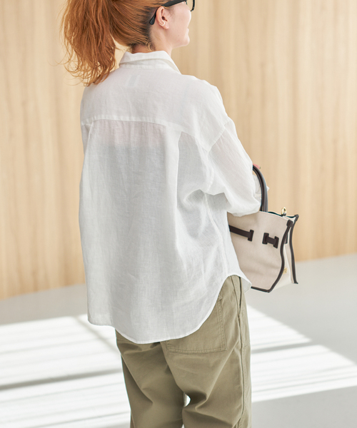 Spick & Span(スピックアンドスパン)の「《程よくすっきりサイズ / 追加》 80リネンカシュクール ミディシャツ(シャツ/ブラウス・レディース・サックスブルー/ホワイト・FREE)」の19枚目の写真