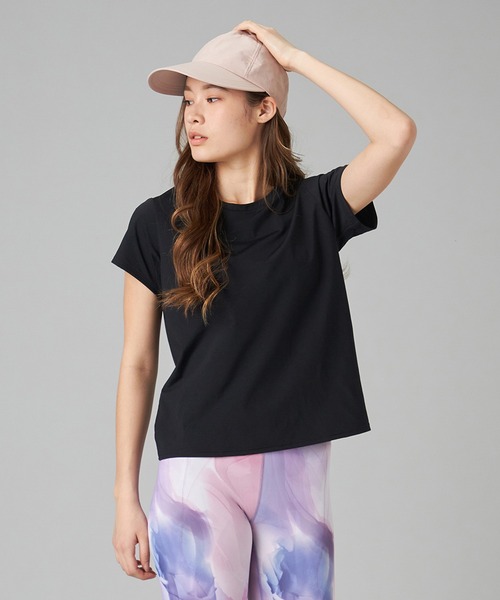 Chacott(チャコット)の「EasyCare+Tシャツ(Tシャツ/カットソー・レディース・ブラック/ライラック/ホワイト/ピンク・M)」の1枚目の写真