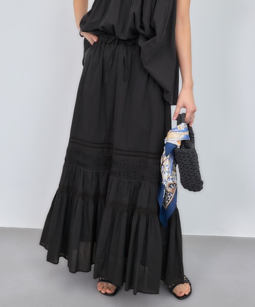 COHINA(コヒナ)の「【Made in India】ピンタックティアードスカート 【低身長・小柄女性】(スカート・レディース・ホワイト/ブラック/レッド・REGULAR/SHORT)」の11枚目の写真