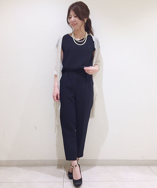 laboratory work（ラボラトリーワーク）の「セットアップ風フレンチスリーブコンビネゾン　【結婚式　ワンピース】（つなぎ/オールインワン・レディース・オフホワイト/ネイビー・MEDIUM）」の22枚目の写真