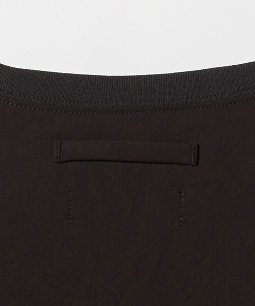 UNITED ARROWS & SONS by DAISUKE OBANA（ユナイテッドアローズアンドサンズバイダイスケオバナ）の「＜D.O UNITED ARROWS BY DAISUKE OBANA for WOMEN＞Ⅰ D/SL CREW TEE 26SS/Tシャツ（Tシャツ/カットソー・レディース・ホワイト/ブラック/ダークブラウン・S/M）」の11枚目の写真