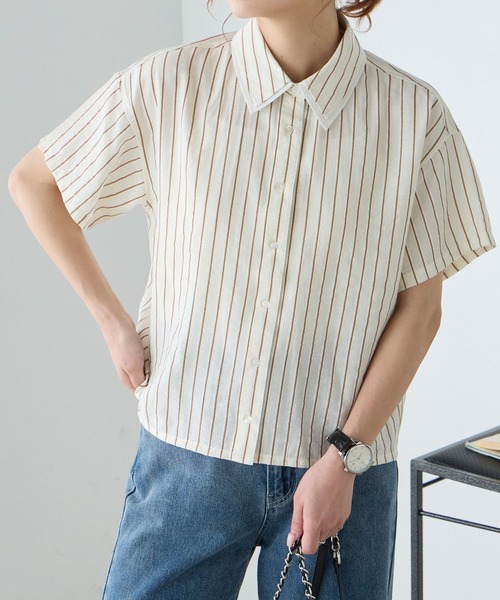 BONLECILL（ボンルシール）の「ラメストライプレイヤード襟半袖シャツ（シャツ/ブラウス・レディース・イエロー/アイボリー/ピンク/ブルー・FREE）」の11枚目の写真