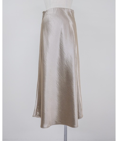 Julep(ジュレップ)の「Satin Skirt(スカート・レディース・ブラック/ベージュ/ライトグレー/ブラウン・MEDIUM)」の4枚目の写真
