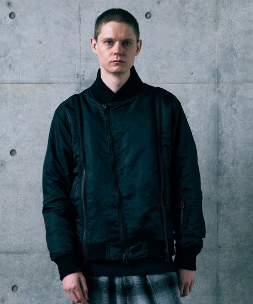 VIRGOwearworks(ヴァルゴウェアワークス)の「ZIPHORM VA-1(MA-1・メンズ・オリーブ/レオパード/ブラック・2/3/4)」の18枚目の写真