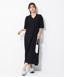 バックデザイン ワンピース