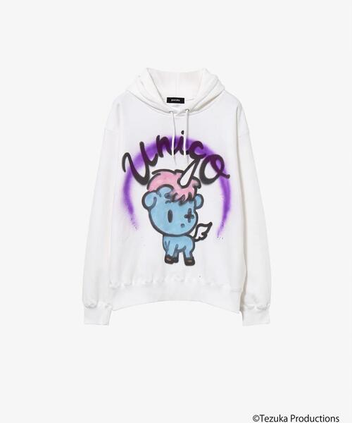 ROYAL FLASH(ロイヤルフラッシュ)の「guernika/ゲルニカ/【SHINICHIROINUI × Tezuka world】Thumb Doll Spray Hoodie/ユニコ(パーカー・メンズ・ホワイト・XL)」の1枚目の写真