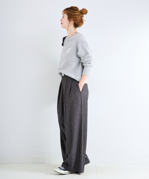 B.C STOCK(ベーセーストック)の「《追加》ウォッシャブル / シリコンロゴスウェット(スウェット・レディース・チャコールグレー/ホワイト/レッド・FREE)」の5枚目の写真