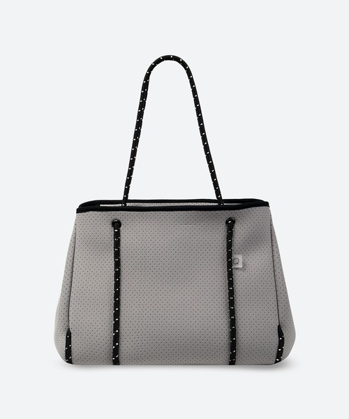q bag paris（キューバッグパリ）の「zip M ジップ ネオプレーン トートバッグ（トートバッグ・レディース・ブラック/グレー/ダークグレー/サンドベージュ/ブラック系その他/ホワイト×ライトグレー・FREE）」の7枚目の写真