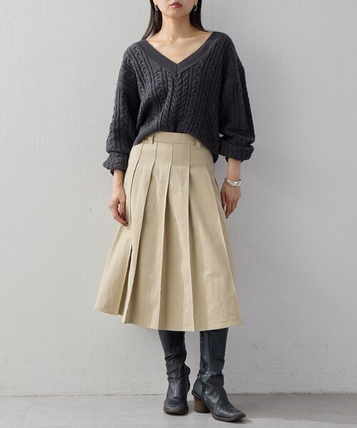 UNFORM(アンフォーム)の「【2026AW Debut】【UNFORM】ケーブルショートニット(ニット/セーター・レディース・チャコールグレー/ネイビー・FREE)」の6枚目の写真