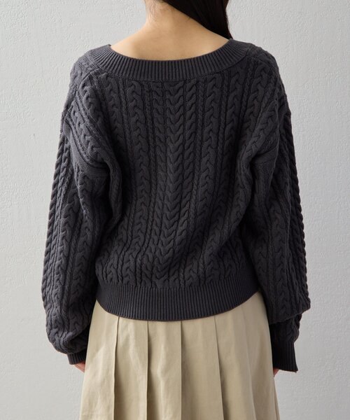 UNFORM(アンフォーム)の「【2026AW Debut】【UNFORM】ケーブルショートニット(ニット/セーター・レディース・チャコールグレー/ネイビー・FREE)」の11枚目の写真