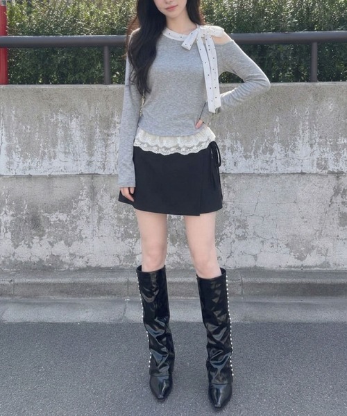 Jasmine Grandiflorum(ジャスミングランディフローラム)の「【Jasmine】ドットリボン襟レース切替オフショル風トップス(Tシャツ/カットソー・レディース・グレー・FREE)」の7枚目の写真