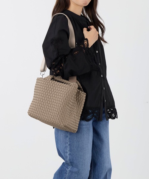NAGHEDI(ナゲディ)の「【NAGHEDI】スモールトートバッグ-St Barths Small Tote(トートバッグ・レディース・ベージュ/ダークブラウン・S)」の7枚目の写真