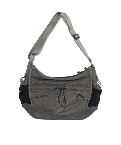 F/CE. (エフシーイー)の「F/CE. TEXTURED TWILL 2 WAY SHOULDER TOTE / エフシーイー テクスチャード ツイル 2ウェイ ショルダー トート(トートバッグ・メンズ・ベージュ/ブラック/チャコール・FREE)」の3枚目の写真