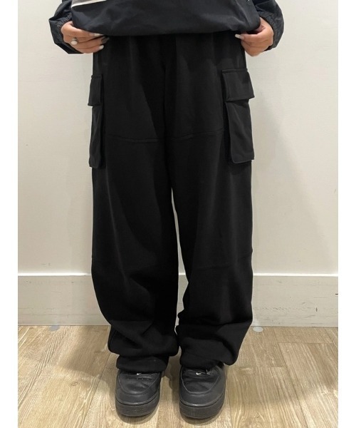 GAP(ギャップ)の「フレンチテリー バギー カーゴスウェットパンツ(スウェットパンツ・メンズ・ブラック/ダークブラウン/グレー・S/M/L/XL/XS)」の17枚目の写真