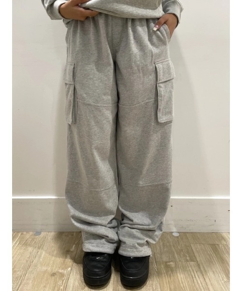 GAP(ギャップ)の「フレンチテリー バギー カーゴスウェットパンツ(スウェットパンツ・メンズ・ブラック/ダークブラウン/グレー・S/M/L/XL/XS)」の14枚目の写真