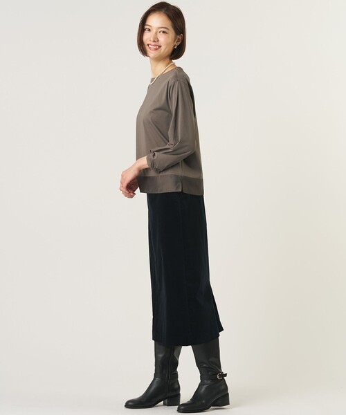 J.PRESS(ジェイプレス)の「【WEB限定カラーあり】AIR DUROY LIGHT スカート(スカート・レディース・グレー系/ベージュ系/ダークブラウン系・7/9/11)」の10枚目の写真