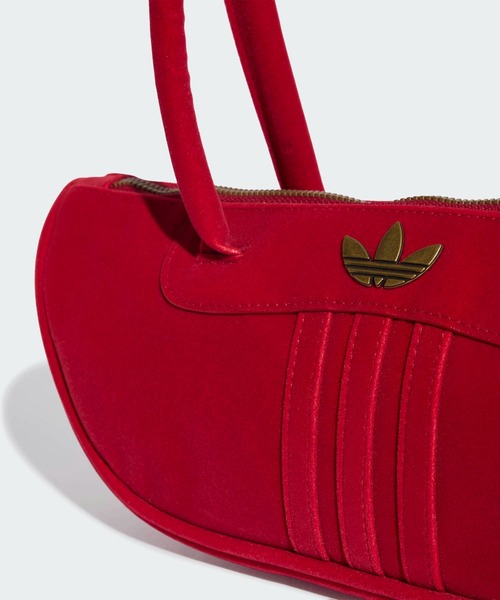adidas(アディダス)の「ボウリング バッグ スエード / アディダスオリジナルス adidas Originals(ショルダーバッグ・メンズ・レッド・FREE)」の9枚目の写真