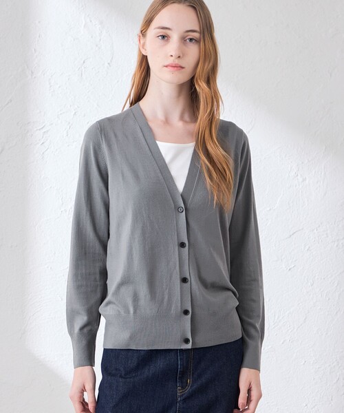 MACKINTOSH LONDON(マッキントッシュ ロンドン)の「【WEB・一部店舗限定】リアプレーンニットカーディガン(カーディガン/ボレロ・レディース・ブルー系その他2/ブラウン系その他2/ブラック/グレー系その他・38)」の1枚目の写真