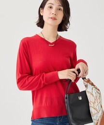 【上品な光沢感】エクストラファインウールVネックニット