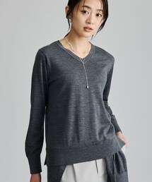 【上品な光沢感】エクストラファインウールVネックニット