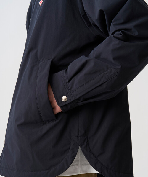 DANTON(ダントン)の「Men's Peach Taffeta Insulaition Coach Jacket(ダウンジャケット/コート・メンズ・ネイビー/オレンジ/チャコール/ベージュ・44/40/42/38)」の11枚目の写真