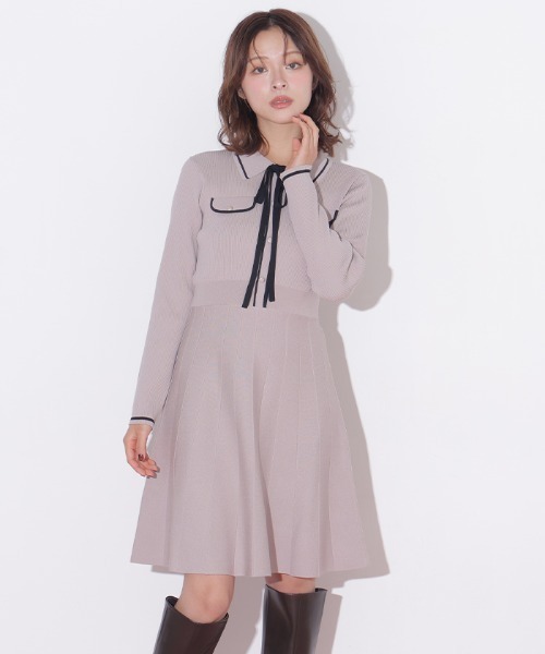 JILL by JILL STUART(ジルバイジルスチュアート)の「配色ラインニットミニワンピース長袖(ワンピース・レディース・ピンク/ブラック/ホワイト・FREE)」の3枚目の写真