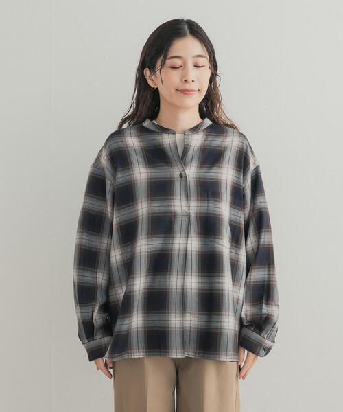 URBAN RESEARCH DOORS（アーバンリサーチドアーズ）の「チェックスキッパーシャツ（シャツ/ブラウス・レディース・チャコールグレー/ネイビー・FREE）」の19枚目の写真