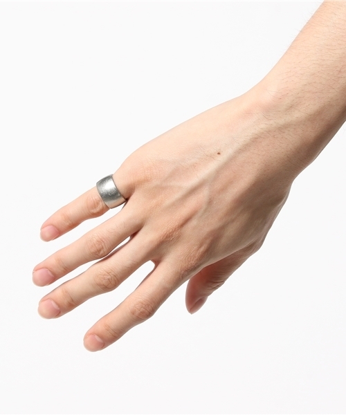 ANCHOR（アンカー）の「プレーンリング トールタイプ（リング・メンズ・アンティークシルバー/ブラック/アンティークゴールド/ブラック系その他・13号/19号/16号/10号）」の7枚目の写真