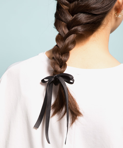 PLAIN CLOTHING(プレーンクロージング)の「細リボンヘアゴム【PLAIN CLOTHING】(ヘアゴム・レディース・ブラウン/ブラック/アイボリー/グレー/ネイビー/ミント/ピンク/ダークグレー・FREE)」の13枚目の写真