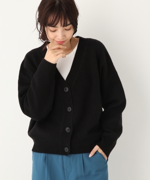 A part by（アパートバイ）の「5GW/Vネックカーディガン　　759655 （カーディガン/ボレロ・レディース・オフホワイト/ブラック/グレー/ライトブルー/オレンジ/レッド/ブラウン/ホワイト系その他・FREE）」の21枚目の写真