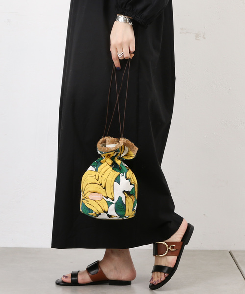 PAPILLONNER（パピヨネ）の「【Can Cam5月号掲載】バンブーバケツトート（ショルダーバッグ・レディース・シルバー/イエロー・FREE）」の8枚目の写真