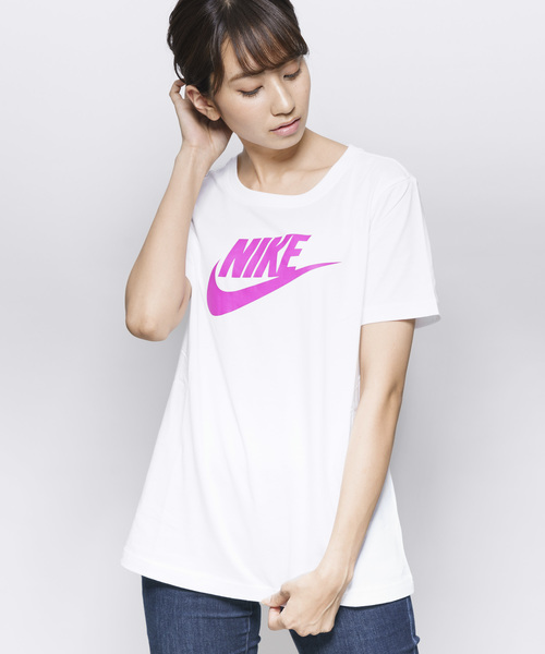 NIKE（ナイキ）の「【NIKE】吸湿性抜群コットン100%ロゴTシャツ（Tシャツ/カットソー・レディース・ホワイト/ピンク/ブラック/ブルー/ピンク系その他/グレー/ホワイト×ブラック・L/M/S/XL）」の15枚目の写真