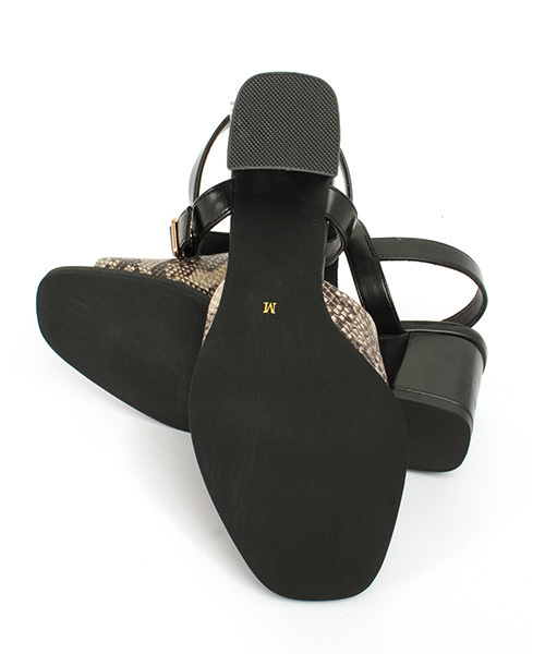 RANDA(ランダ)の「CAMILLE BIS RANDA/バックストラップヒールサンダル(サンダル・レディース・ブラック/パイソン/ベージュ・LL/M/S/L)」の7枚目の写真