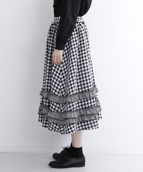 MERLOT（メルロー）の「チェック柄ティアードフリルスカート7350N（スカート・レディース・ブラック・FREE）」の4枚目の写真