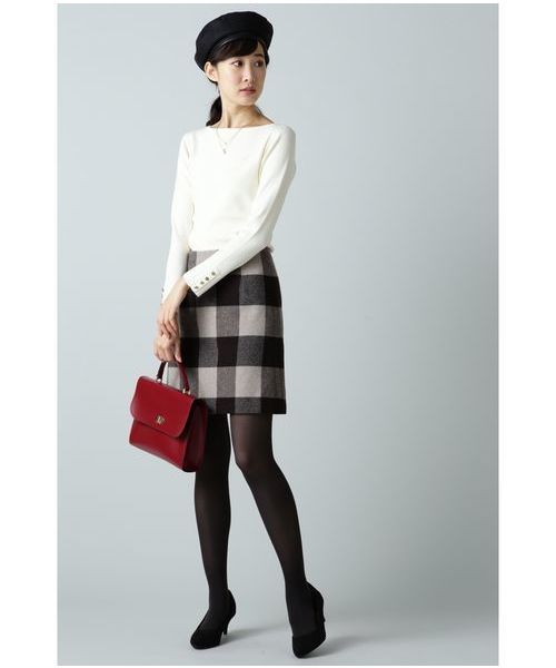 NATURAL BEAUTY BASIC（ナチュラルビューティーベーシック）の「【CanCamコラボ】ボートネックリブニット（ニット/セーター・レディース・ネイビー/オフホワイト/ピンク/グリーン・MEDIUM）」の18枚目の写真