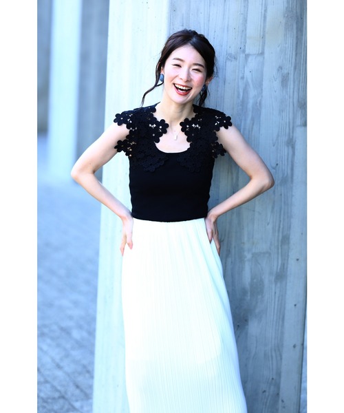 cawaii(カワイイ)の「大活躍 咲き誇る花タンクトップインナー(タンクトップ・レディース・ブラック/ラベンダー/ダークグレー/ブルー/ホワイト・M/XXL/L)」の16枚目の写真