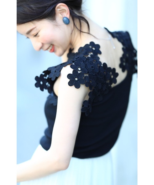 cawaii(カワイイ)の「大活躍 咲き誇る花タンクトップインナー(タンクトップ・レディース・ブラック/ラベンダー/ダークグレー/ブルー/ホワイト・M/XXL/L)」の15枚目の写真