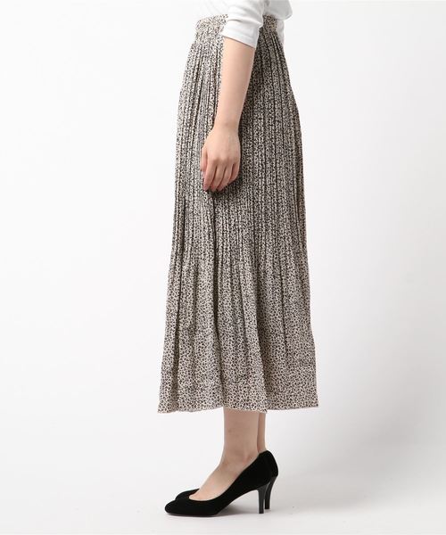 SpRay（スプレイ）の「レオパード柄消しプリーツスカート（スカート・レディース・ブラック/ベージュ/キャメル・FREE）」の4枚目の写真