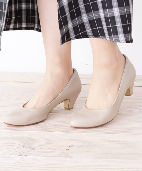 grove(グローブ)の「【5.5cm/日本製/WEB限定/ママスーツ/入卒】やわここち(R)パンプス プラス+ 19AW(パンプス・レディース・ブラック/ベージュ/ベビーピンク/ベージュ系その他6/ブラック系3・50/40/35/45/30/25/20)」の11枚目の写真