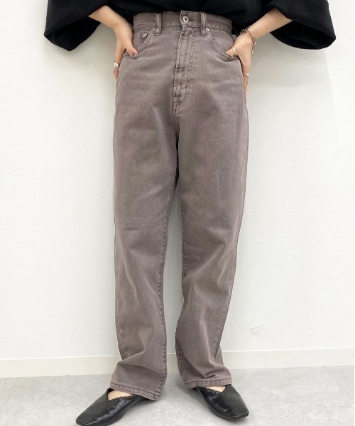 apres jour mignon(アプレジュールミニョン)の「ベーシックハイウエストデニム【ZOZOTOWN限定アイテム】(デニムパンツ・レディース・サックスブルー/ダークブルー/オフホワイト/ベージュ/ブラック系その他/その他/パープル/ブラック/ダークブラウン・SMALL/LARGE/X-SMALL/MEDIUM/X-LARGE)」の21枚目の写真