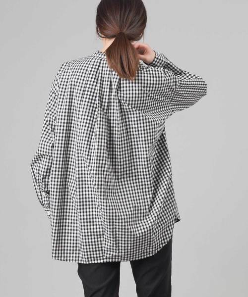 OMNES（オムネス）の「タイプライター ウォッシャブルバンドカラービッグシャツ（シャツ/ブラウス・レディース・ホワイト/チャコールグレー/カーキ/チェック・FREE）」の12枚目の写真