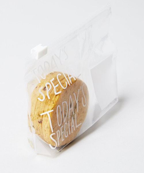 TODAY'S SPECIAL（トゥデイズスペシャル）の「【TODAY'S SPECIAL】ジップケース S/361293（キッチンツール・レディース・クリア・S）」の4枚目の写真