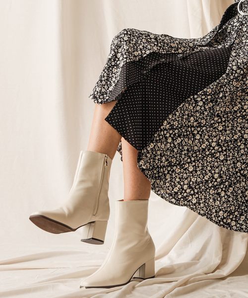 natural couture（ナチュラルクチュール）の「スクエアレトロブーツ（ブーツ・レディース・アイボリー/ブラック/キャメル/ブラウン/ライトベージュ・M/L）」の13枚目の写真